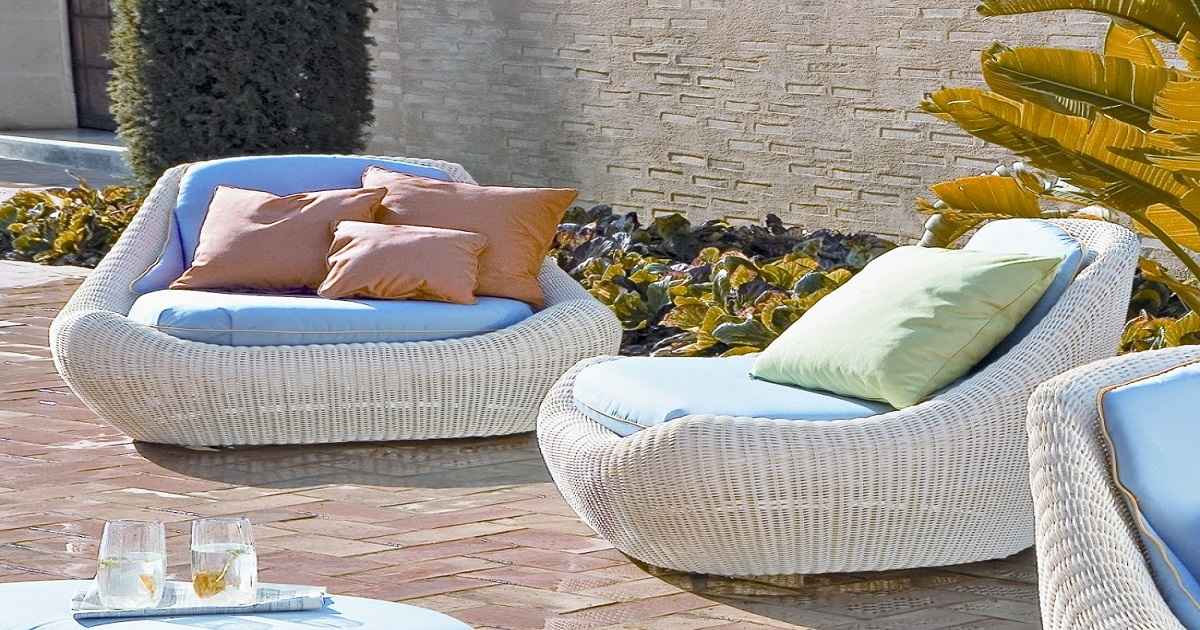 how to attach cushions to outdoor furniture