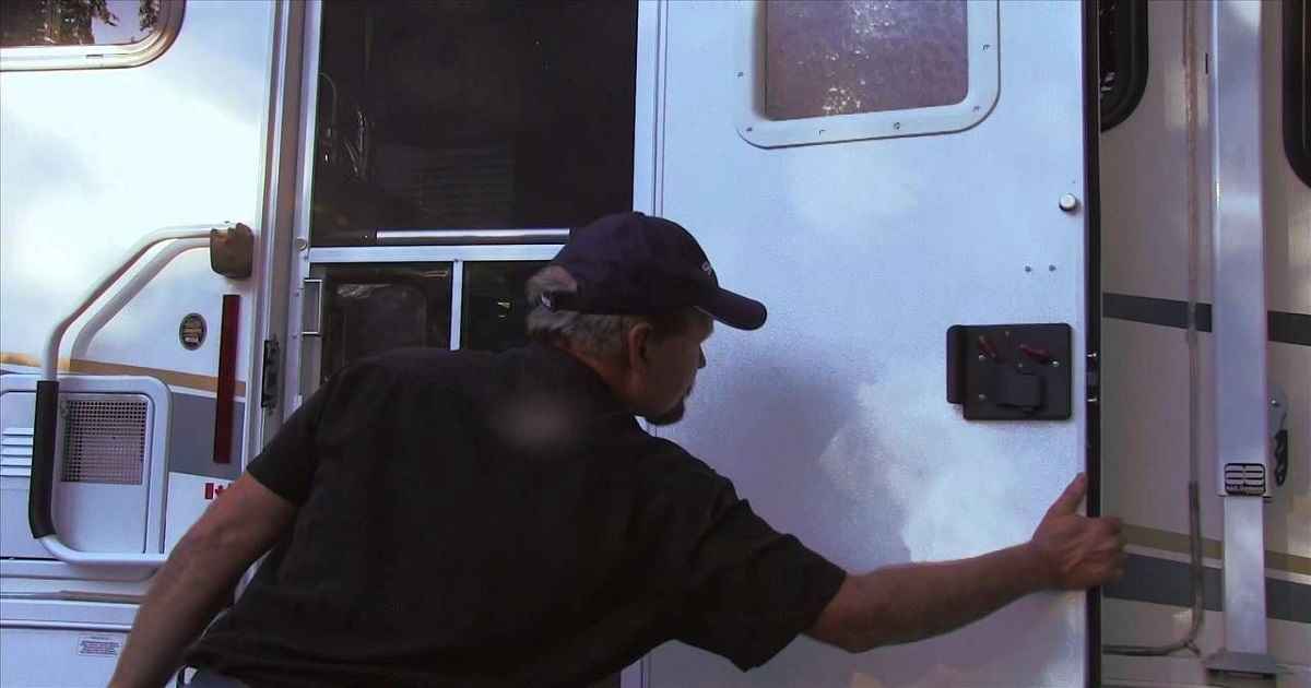 how to get furniture through rv door