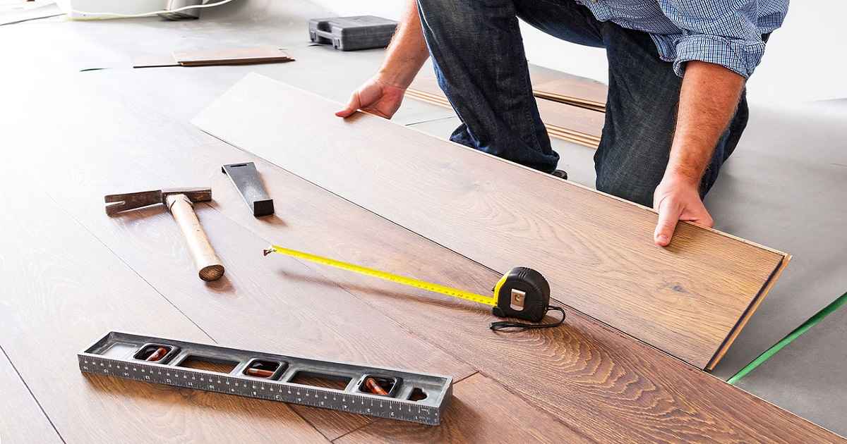 do flooring installers move furniture