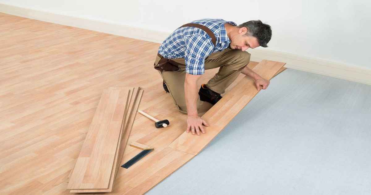 do flooring installers move furniture